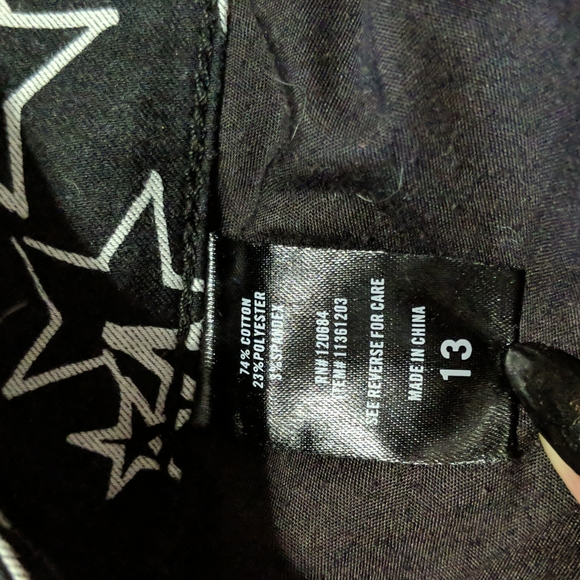 Blackheart Black and White Star Super Skinny Jeans, size 13 - Picture 10 of 11